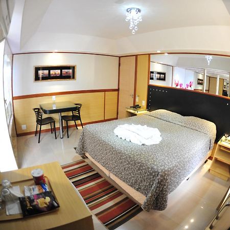 Hotel Premium Plaza Муріае Екстер'єр фото