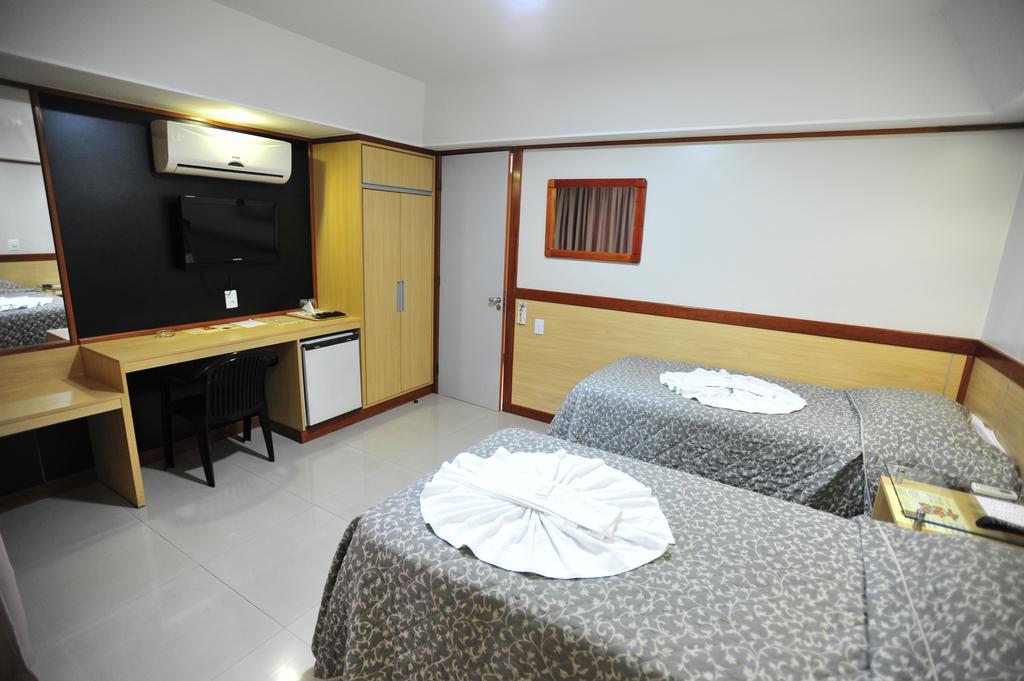 Hotel Premium Plaza Муріае Екстер'єр фото